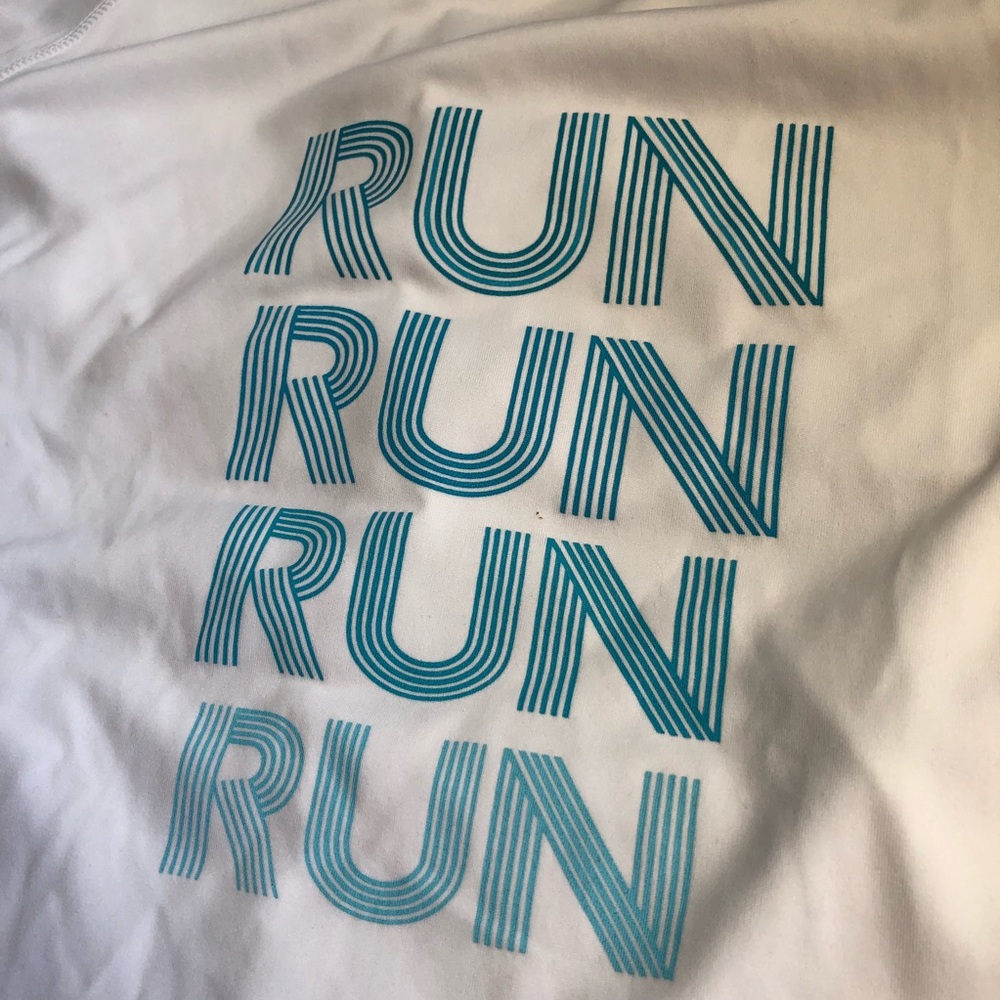 Champion Size L Running Shirt in White